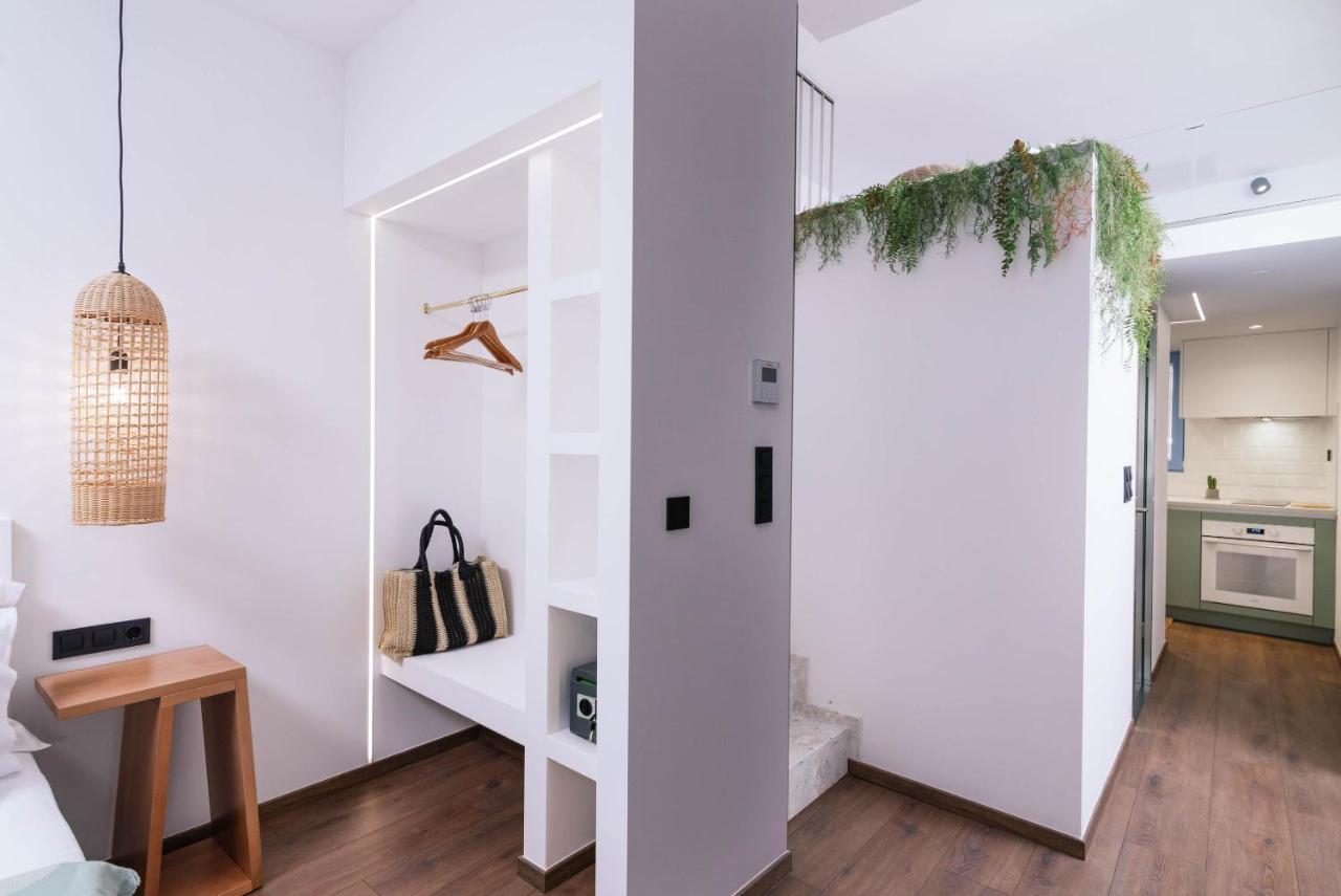 Suites De Luxe Katerina Kokkinos Pirgos Exterior foto